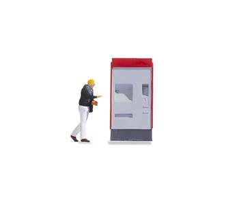 246248 Noch Tiny-Scenes Auf dem Bahnsteig 16529.jpg